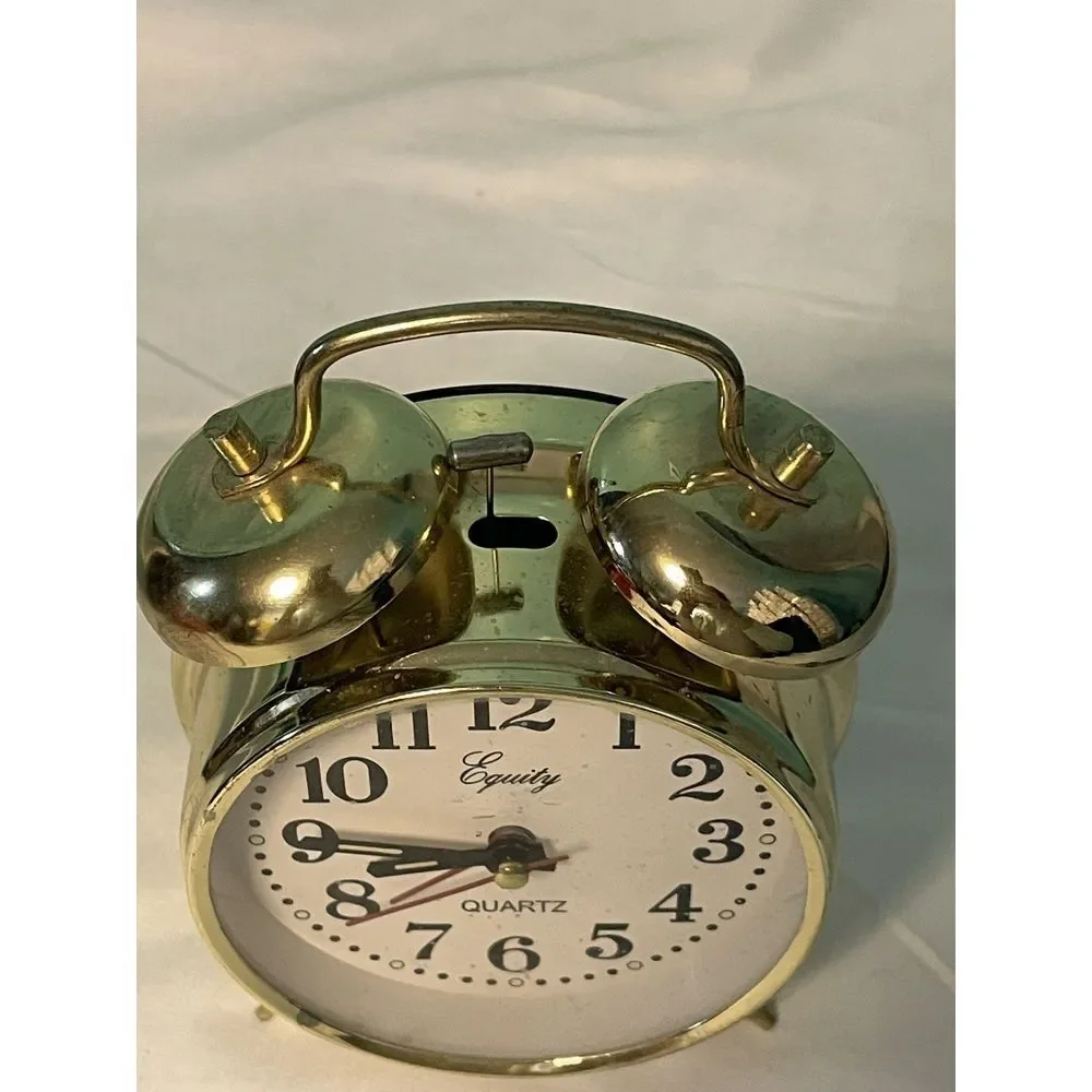 Twin Bell‎ Mechanical Keywind Alarm Clock 4